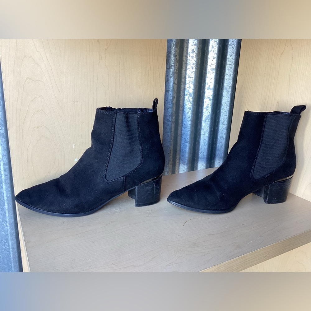 Nine West Taye2 Black Heeled Booties Size 6.5